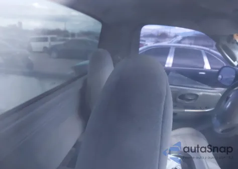 2003 Ford F-150 Xl/Xlt z USA, uszkodzony, nr VIN 2FTRF07L23CA40535